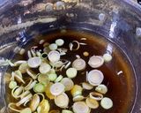 Foto langkah ke 1 dari resep Sirup Gula Sorgum Serai.