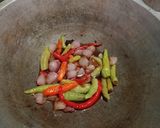 Foto langkah ke 3 dari resep Sambal Terasi Sederhana Extra Pedass.