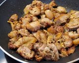 Foto del paso 1 de la receta: Ensalada agridulce de pollo con canónigos