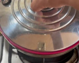 Foto del paso 4 de la receta: *Salmón con Salsa de Champiñón y Arroz Blanco*