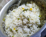 पुलाव (pulao recipe in marathi) रेसिपी स्टेप 6 फोटो 
