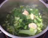 Hình bước làm 5 của món Canh Cải Thìa Dồi Trứng