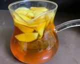 صورة لخطوة 2 من وصفة شاي التفاح