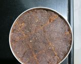 A picture of step 2 of Multigrain Gond Sukhdi.