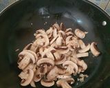 Foto langkah ke 2 dari resep 205. Pakcoy Siram Saus Jamur.