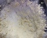 A picture of step 1 of Jowar-Bajri Thalipeeth.