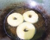 Foto langkah ke 4 dari resep Donat Kampung.