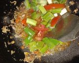 Foto langkah ke 4 dari resep Tumis Labu Siam Kecombrang.