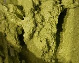 A picture of step 2 of Spinach, walnut and tomato pesto.