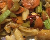 Foto del paso 7 de la receta: Verduras al wok +fideos y pollo