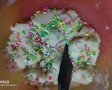 A picture of step 5 of Chefs Hat Rainbow Sprinkle Giant Cookie.