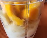 A picture of step 3 of Peach Almond Delight Smoothie.