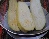 A picture of step 1 of Persian Eggplants Stew with Chicken.