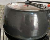 A picture of step 10 of Hadrabadi dum biryani (veg).