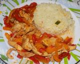 Foto del paso 6 de la receta: Tiras de pollo al wok con pimientos  (3 variantes con la misma receta)