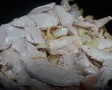 Foto del paso 4 de la receta: Bifes de pollo en la essen