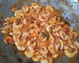 Foto langkah ke 3 dari resep Udang Saus Pedas.
