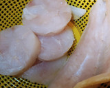 Foto del paso 1 de la receta: Merluza en salsa marinera y reducción Pedro Ximénez balsámico