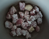 Foto del paso 1 de la receta: Solomillo de pavo guisado