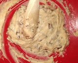 A picture of step 4 of Tahini chocolate chip cookies.