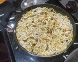 A picture of step 3 of Pune ki bhel.