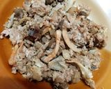 รูปขั้นตอนการทำที่ 16 ของ เมนู แหนมตับหมูข่า (ผัดกระเพราคั่วแห้ง)
