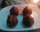 A picture of step 7 of Chocolate Modak.