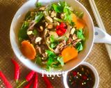 Hình bước làm 4 của món Bún bò xào củ hành