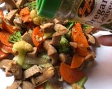 Foto langkah ke 5 dari resep Sauteed Sausage and Veggies #dapurwiwin 👩🏻‍🍳.