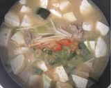 Foto langkah ke 6 dari resep Doenjang Jjigae 된장찌개 (tanpa pasta doenjang).