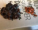 Une image de l'étape 3 de Cotes de porc crème et pruneaux.