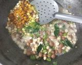 A picture of step 7 of Poha Chivda.