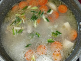 Sop Ayam Kemiri
