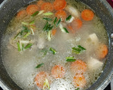Foto langkah ke 4 dari resep Sop Ayam Kemiri.