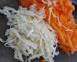 Foto langkah ke 1 dari resep Telur dadar sayur.