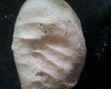A picture of step 2 of Wheat Garlic Chesse Bread.