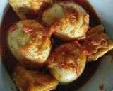 Foto langkah ke 7 dari resep Telur bulat bumbu merah (telurnya tanpa digoreng).