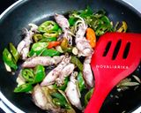 Foto langkah ke 3 dari resep Cumi Cabe Ijo.