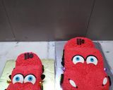 A picture of step 10 of 4&10pounds red car is ready to go pineapple cake.