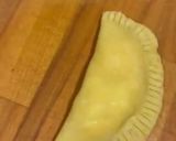 A picture of step 4 of Easy Kourou Cheese Pies.
