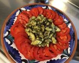 Une image de l'étape 7 de Salade de tomates au concombre Noa mariné algues et huile de pépins de courge.