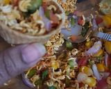 A picture of step 5 of Spicy Maggi Muffin Bhel.