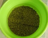 Foto langkah ke 1 dari resep Bubur Kacang Hijau Pisang.