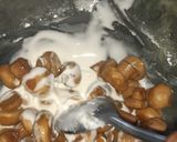 A picture of step 2 of Button mushroom nuggets.
