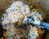 मसाला खिचड़ी(masala khichdi recipe in Hindi) रेसिपी चरण 4 फोटो