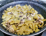 Foto del paso 1 de la receta: Judías verdes champiñón y huevo!!!
