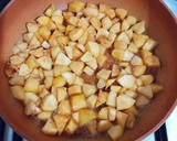 Foto del paso 3 de la receta: Bizcocho de mantequilla y manzanas caramelizadas a la Canela