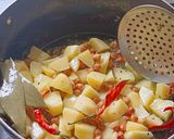 A picture of step 6 of Kumror chokka (Pumpkin & Poteto Sabji).