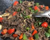 Foto langkah ke 4 dari resep Sapi Lada Hitam.