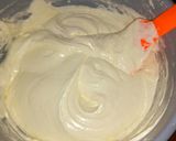 Foto langkah ke 3 dari resep Bolu Kukus Coklat Vanilla.